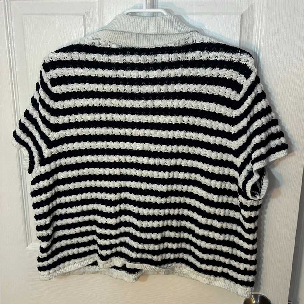 Old Navy Button-Down Crochet Sweater Navy Stripes size XXL - Picture 9 of 9